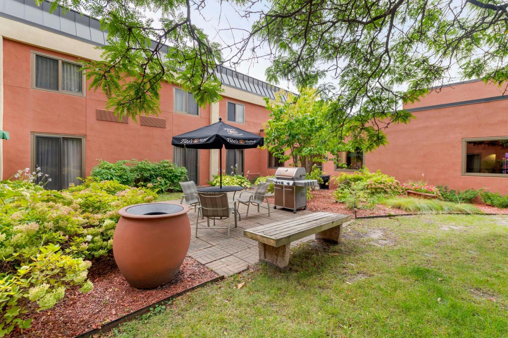 Best Western Plus St. Paul North/Shoreview Extérieur photo